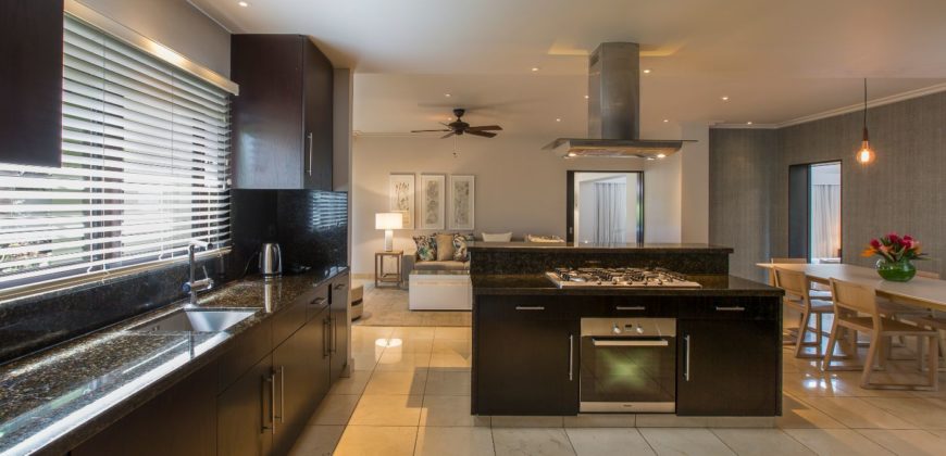 Four Seasons Luxury Villa