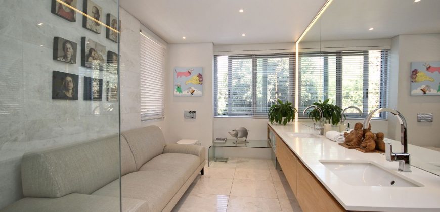 3 Bedroom Penthouse Bakoven