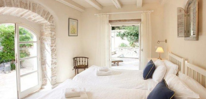 4 Bedroom House Rou Corfu