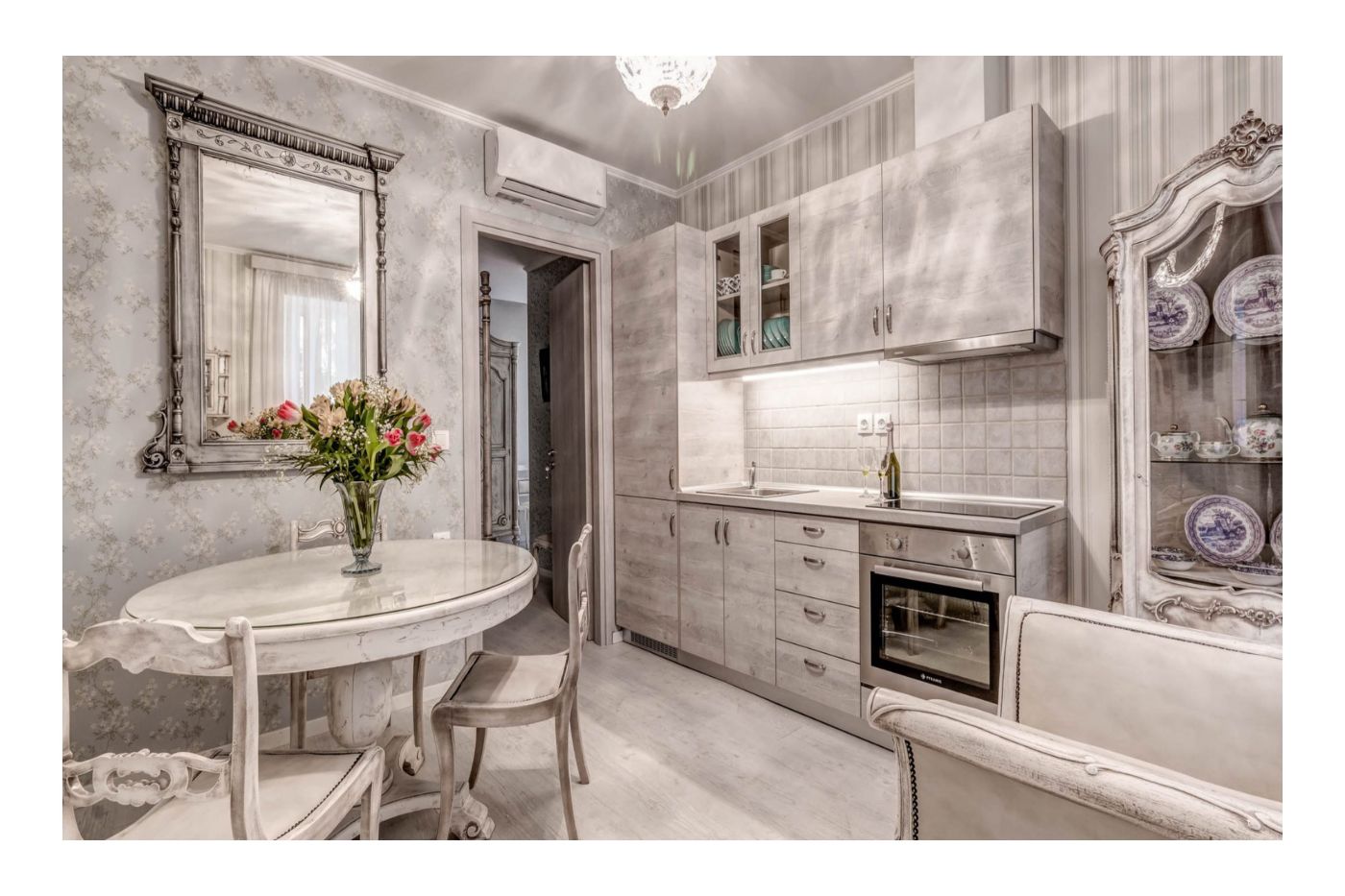 Apartments old Town Eng 1 1 06