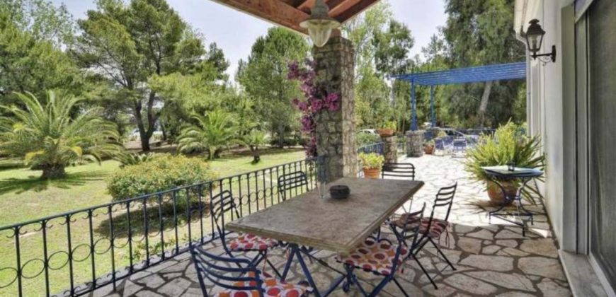 4 Bedroom Villa Lefkimmi South Corfu