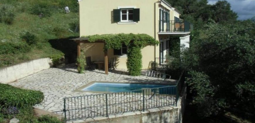 Pelekas Semi-detached house For Sale Central Corfu